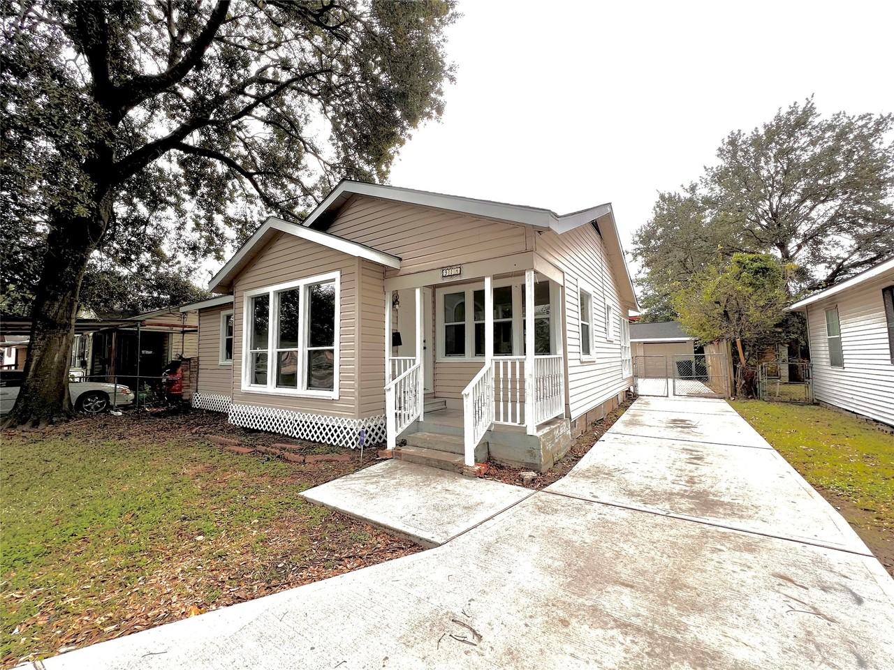 914 Bunton St #914 - Photo 3 of 15