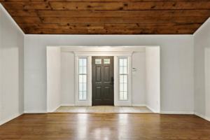 featured image of 4113 Valentine St #4113