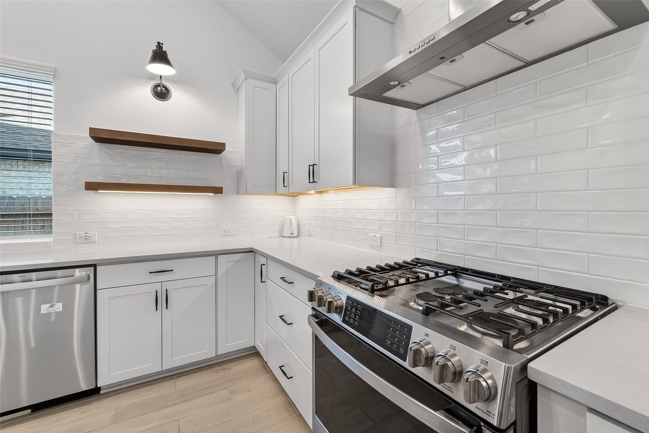 2646 Wastelbread Ln #2646 - Photo 5 of 48