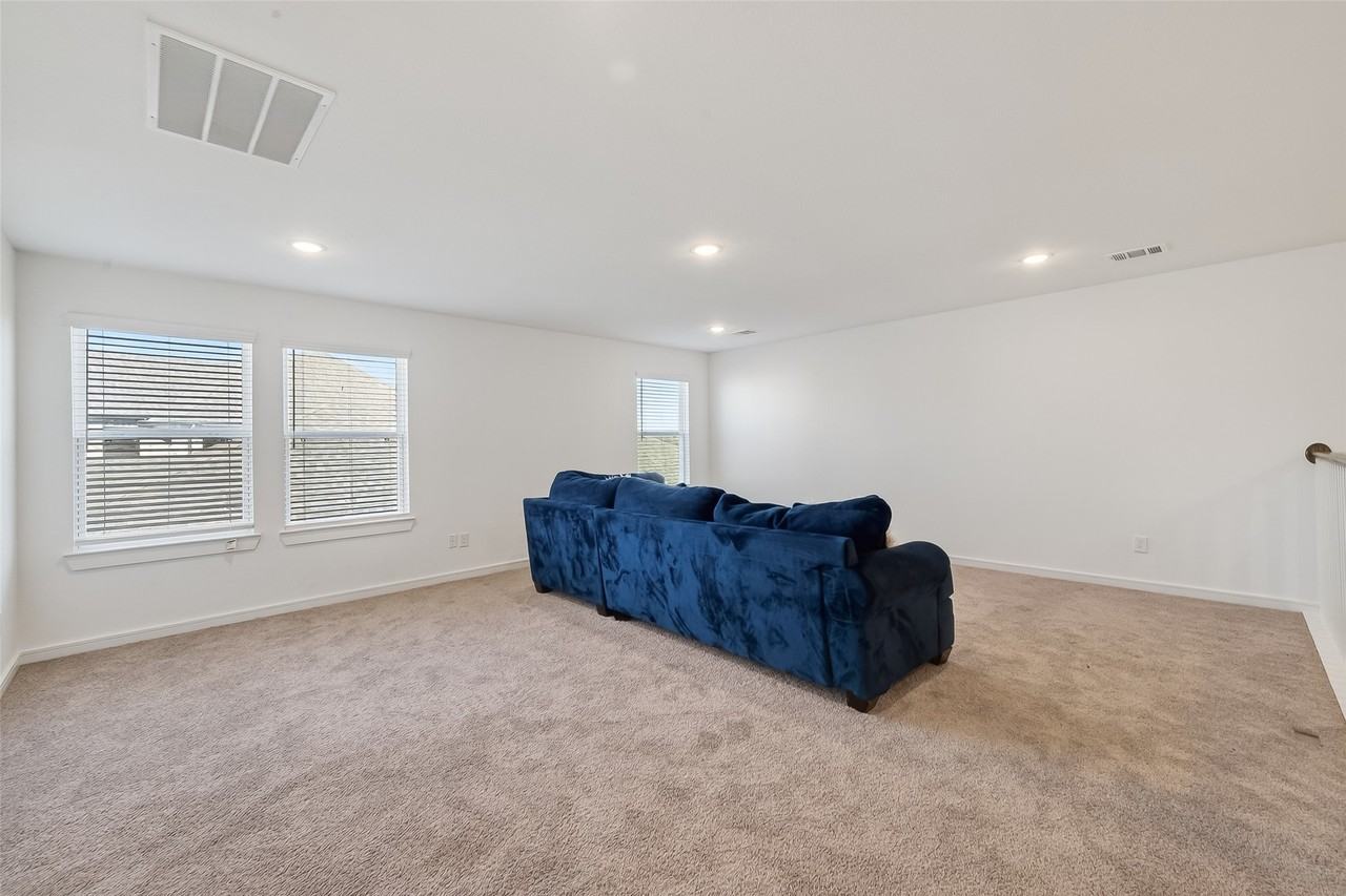 2646 Wastelbread Ln #2646 - Photo 6 of 48