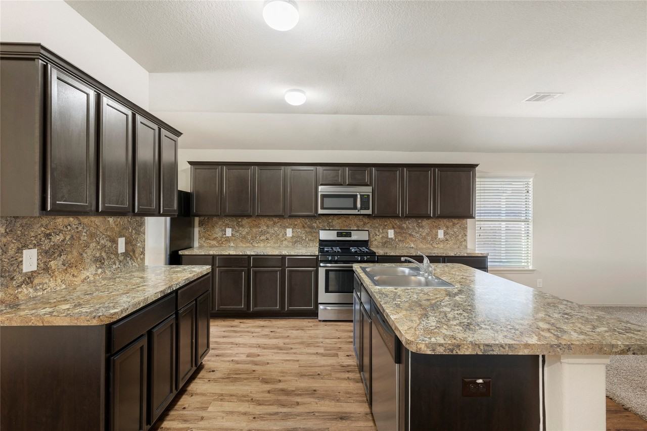 24407 Pigeon Berry Dr #24407 - Photo 3 of 34