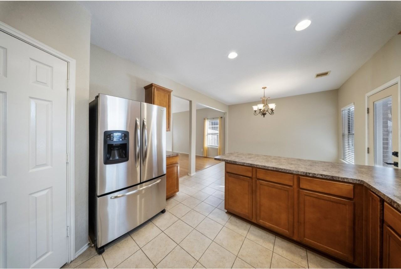 18123 Hillock Glen Ln #18123 - Photo 6 of 21