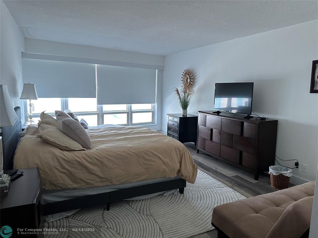 4100 Galt Ocean Dr #4100-611 - Photo 3 of 14