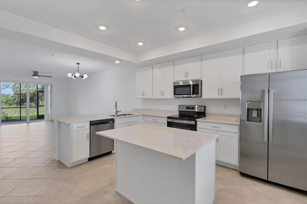 12180 Wellen Golf St #12180-104 - Photo 3 of 49