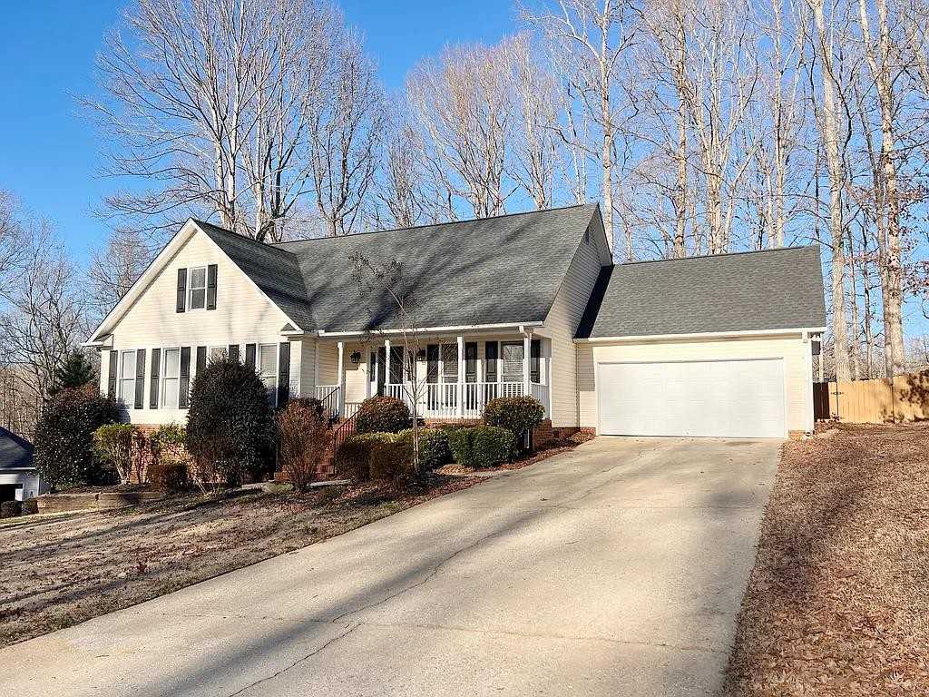 210 Torrey Ct #1 - Photo 2 of 25