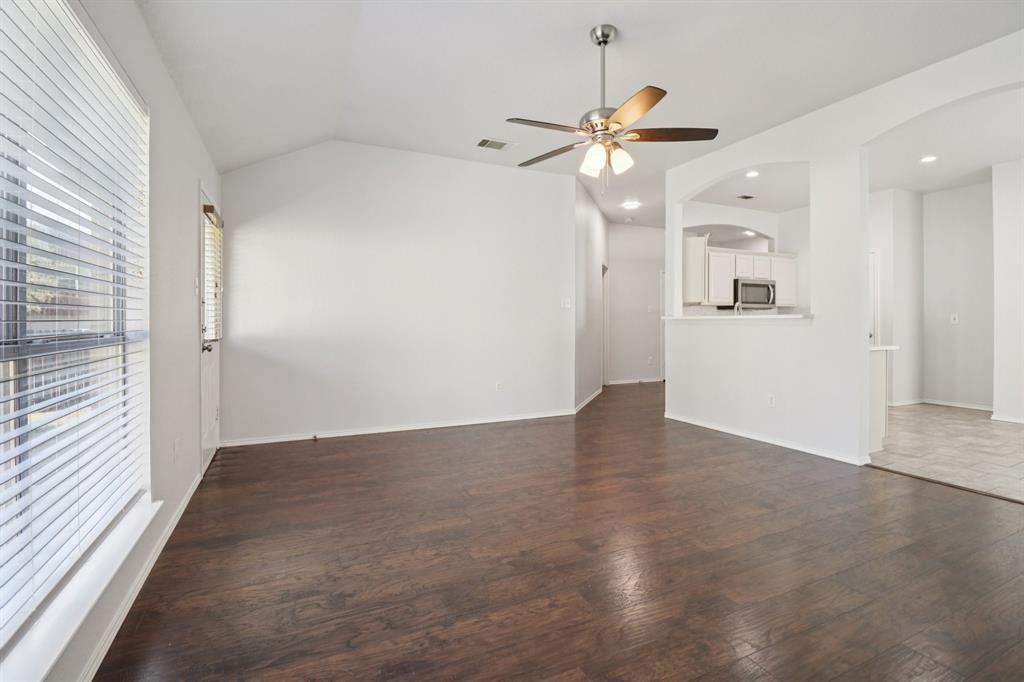 4937 Spur Ridge Ct #4937 - Photo 6 of 27