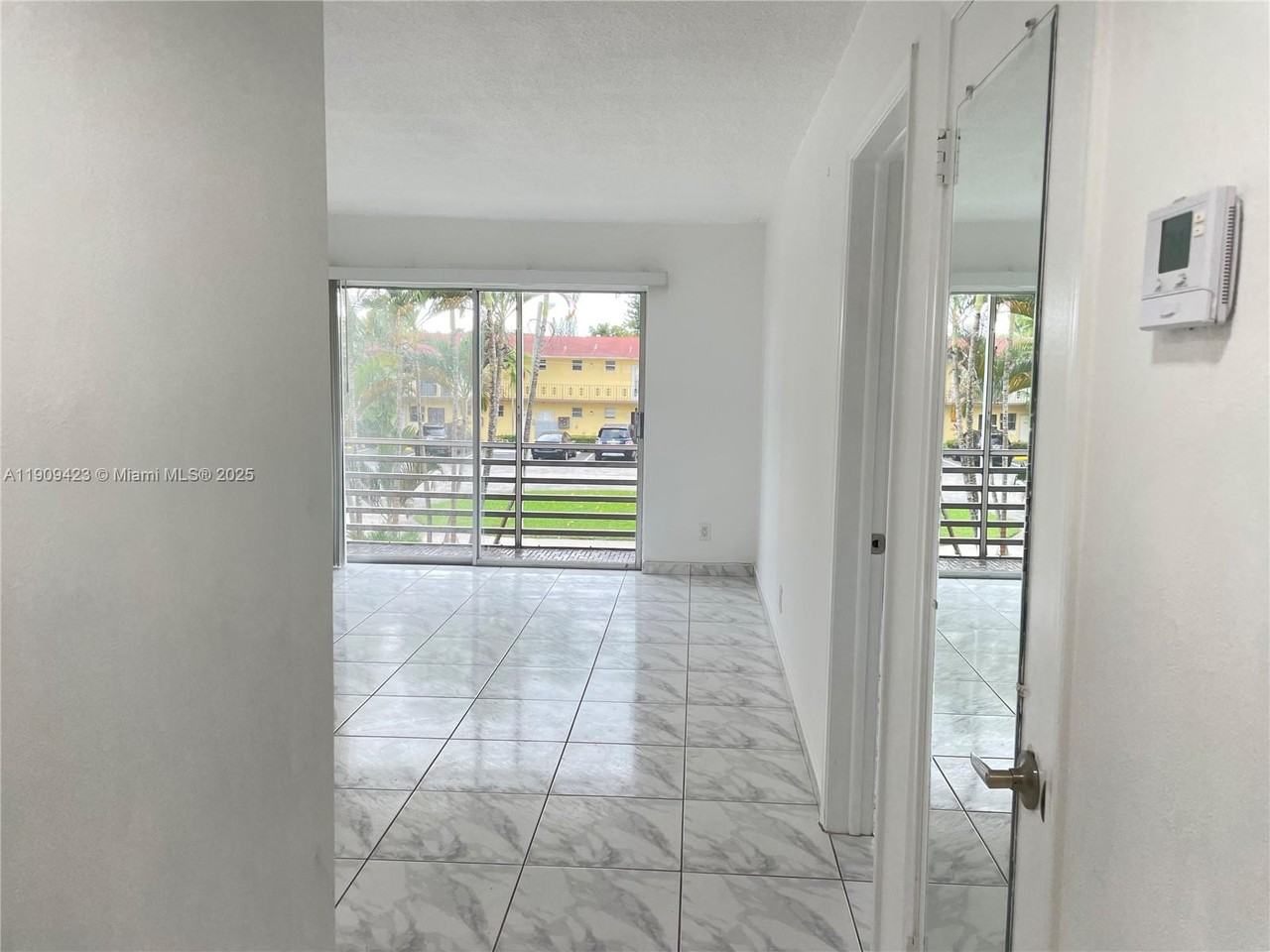 20201 Ne 29th Ct #20201D221 - Photo 7 of 13