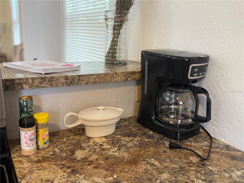 1204 E Emma St #1204 - Photo 3 of 14