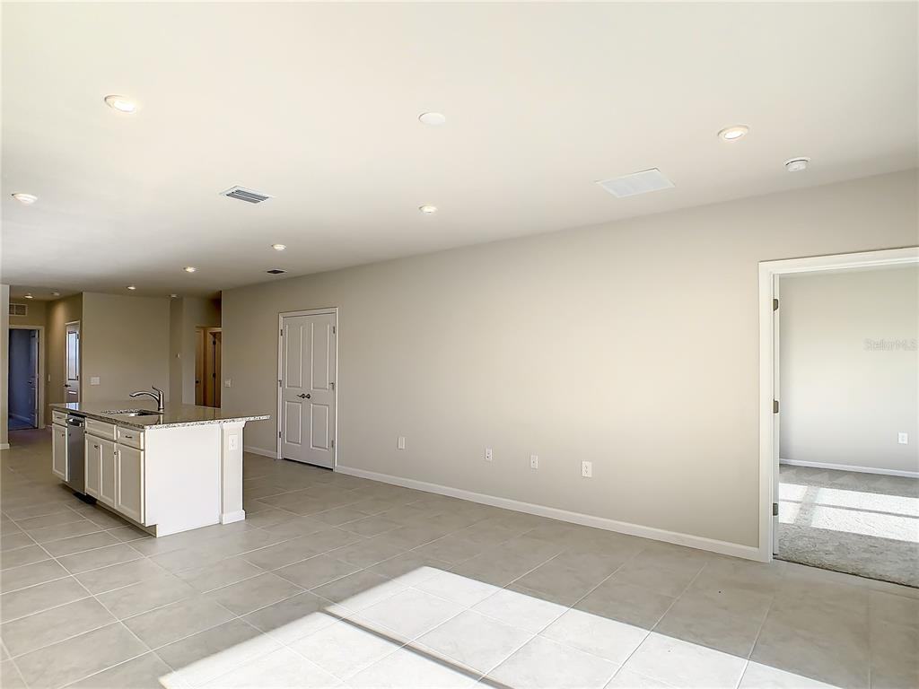 1826 1826 West Palms Dr Port #1826 - Photo 3 of 50