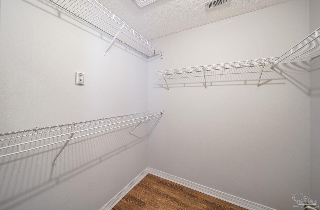 4014 Glenway Dr #4014 - Photo 5 of 23