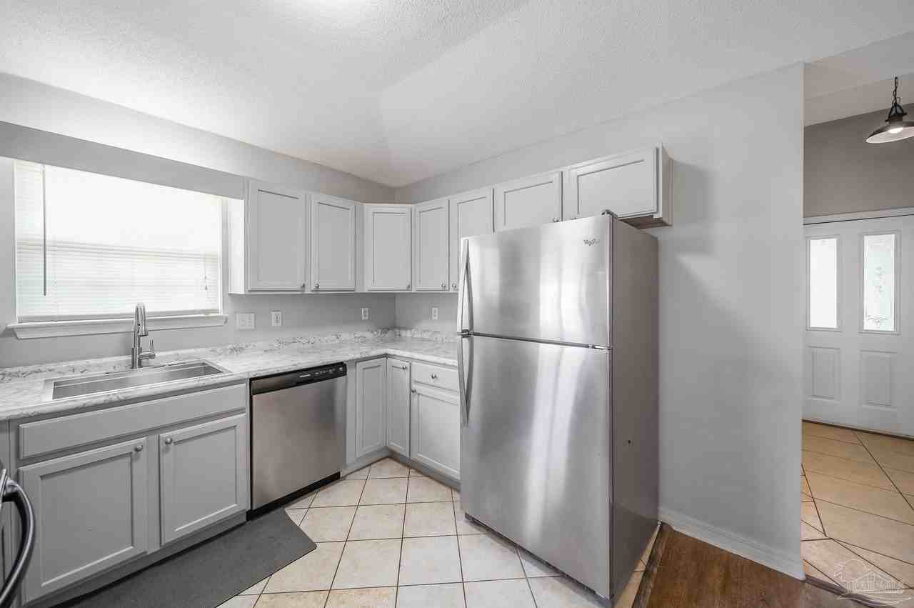 4014 Glenway Dr #4014 - Photo 7 of 23