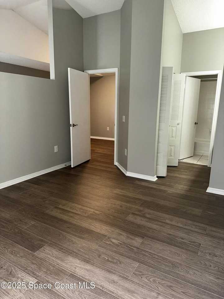 723 Players Ct #723 - Photo 3 of 15