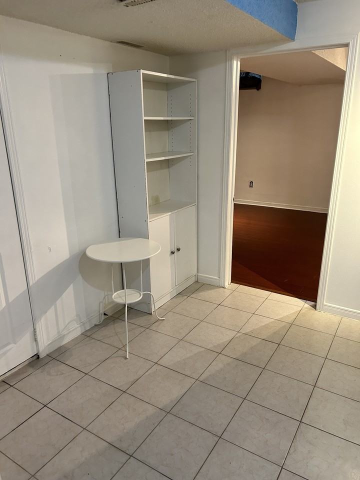 17 Treeland Way - Photo 2 of 7