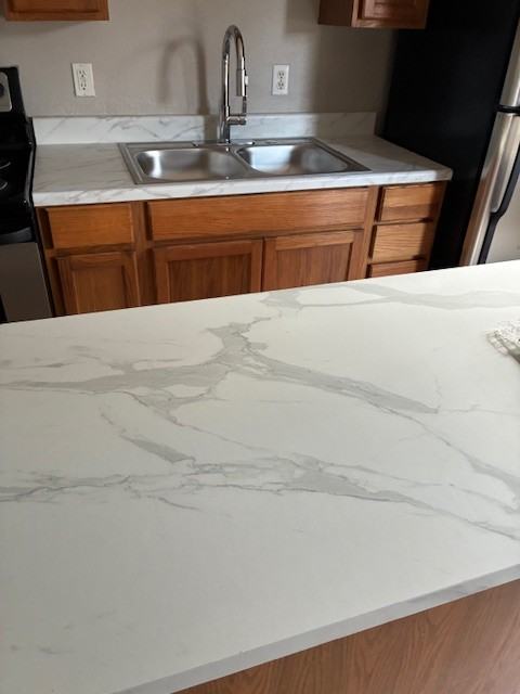 3569 3569 Khayyam AvenueUnit 17 #17 - Photo 3 of 8