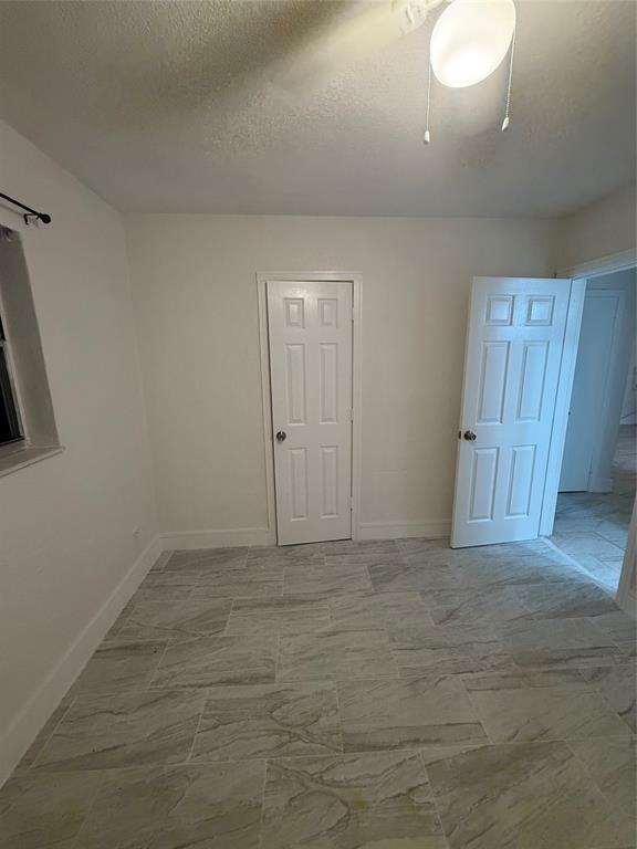 604 Nw 10th St #604B - Photo 5 of 14