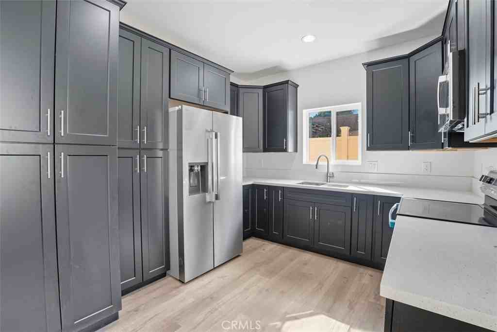 19258 Strathern St #19258