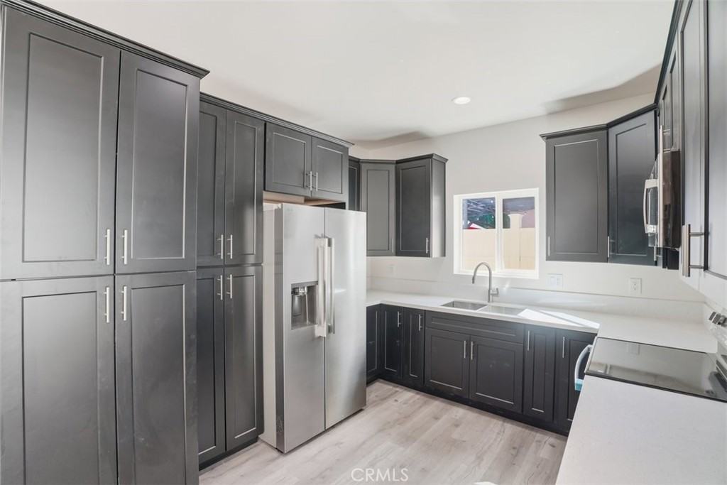 19258 Strathern St #19258 - Photo 6 of 26