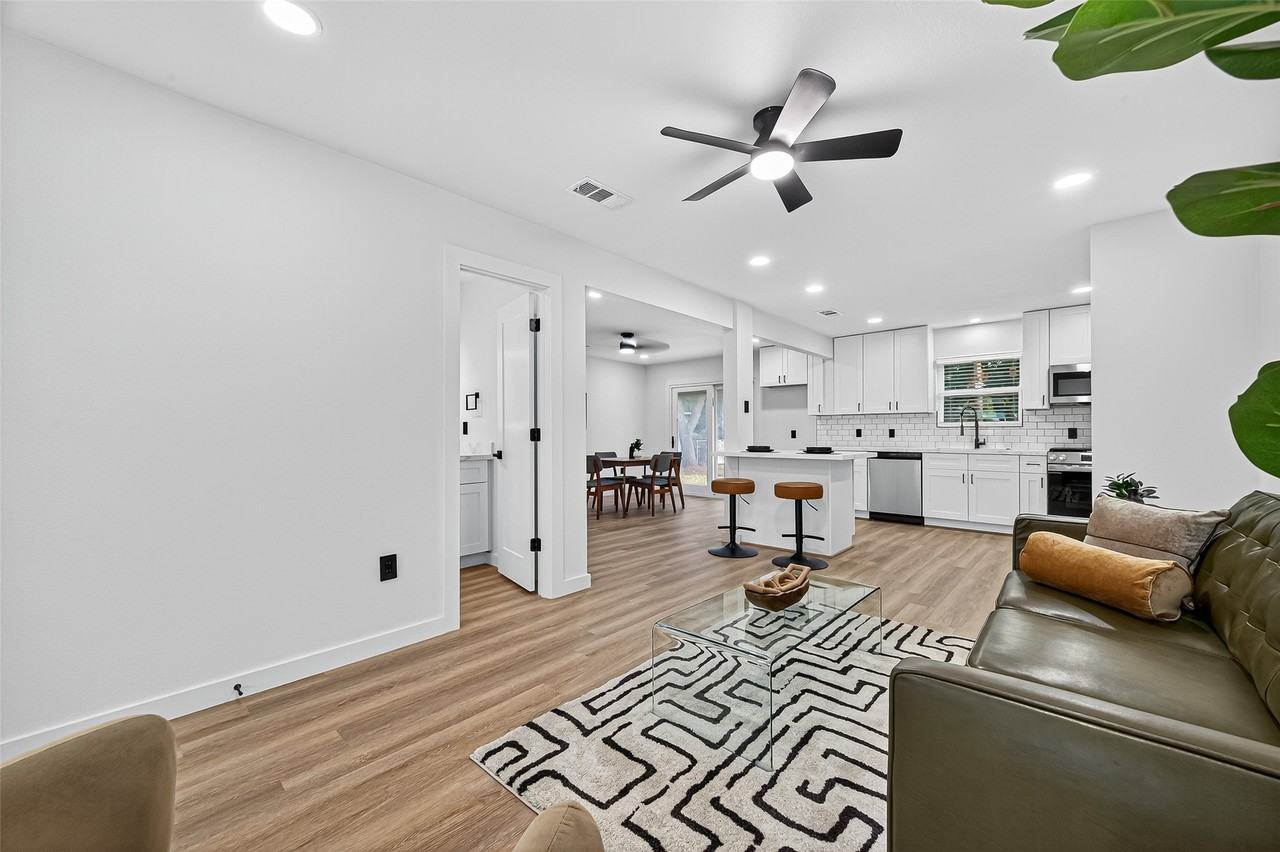 7131 Mobud Dr #7131 - Photo 7 of 22