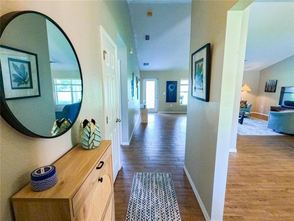 421 Londrina Dr #421 - Photo 4 of 12