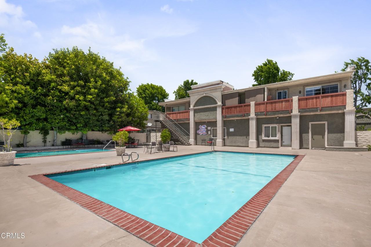 20224 Cohasset St #20224-12 - Photo 6 of 32