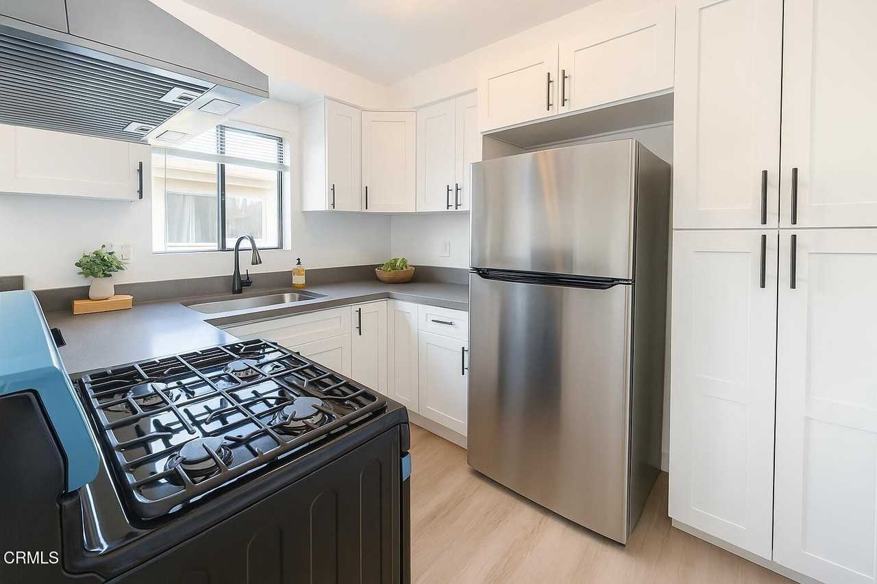 365 Milford St #365-7 - Photo 3 of 4