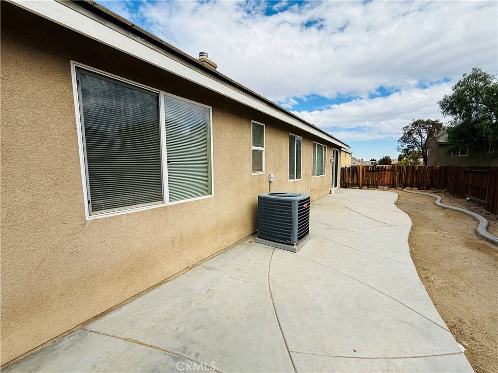 14607 Grouse Rd #14607 - Photo 2 of 8