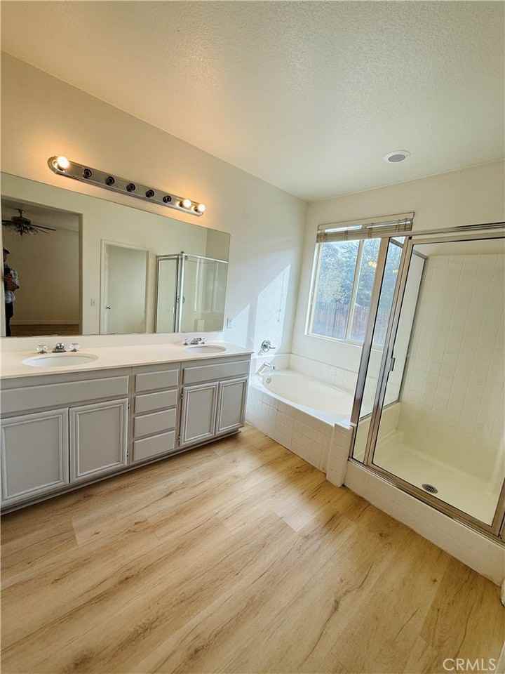 14607 Grouse Rd #14607 - Photo 4 of 8