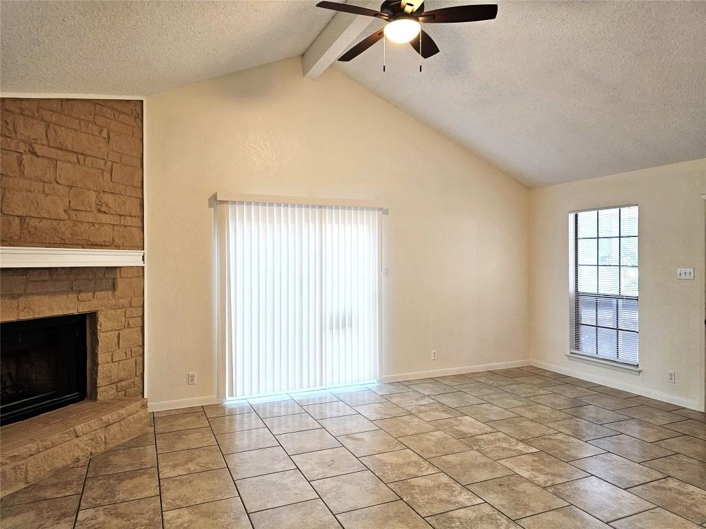 1747 Horseshoe Cir #1747 - Photo 6 of 20