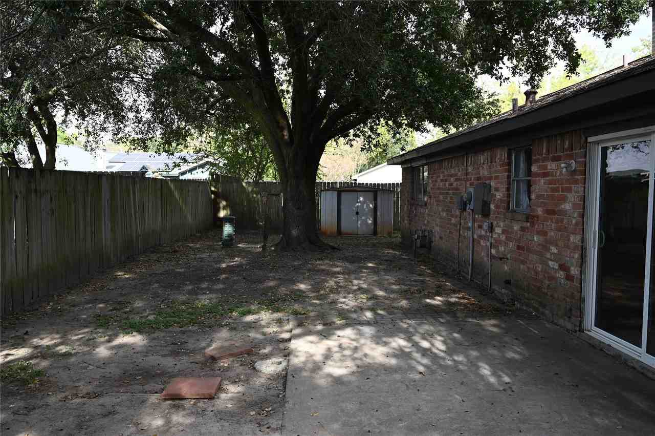 22119 Singing Spurs Dr #22119 - Photo 3 of 11