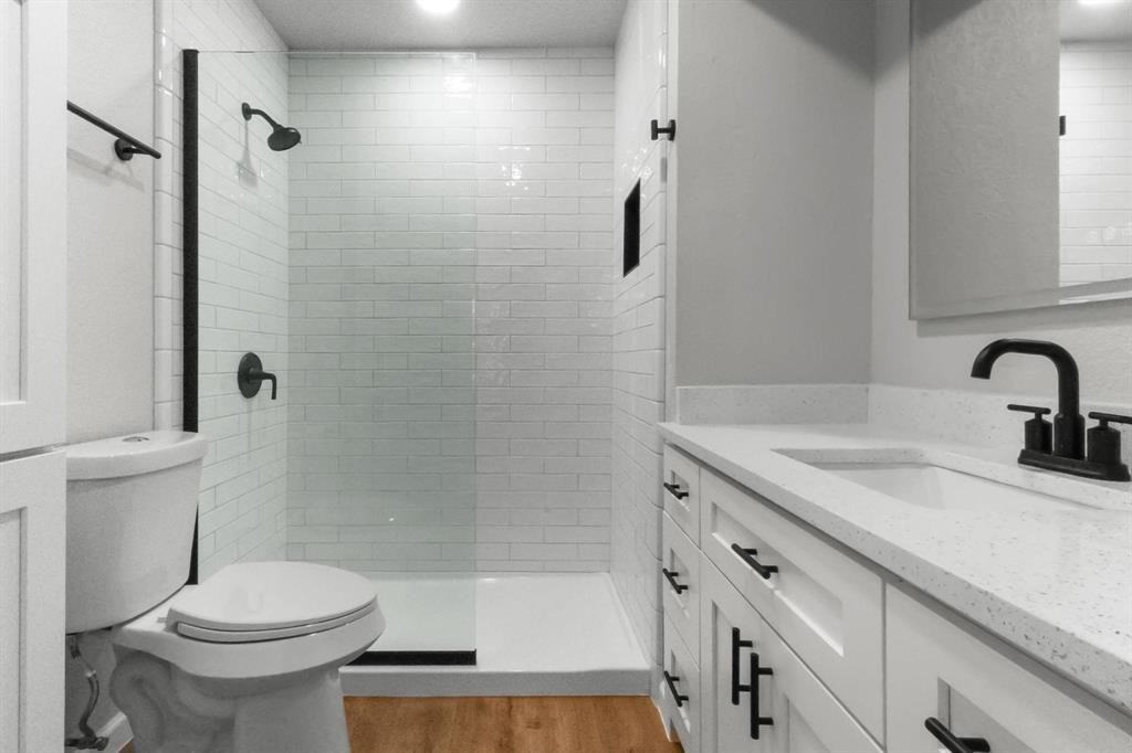 414 Hallmark Dr #414 - Photo 6 of 31