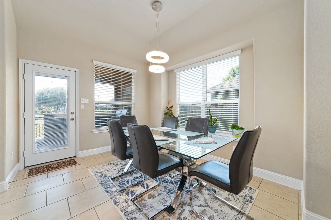 2023 Wembley Way #2023 - Photo 5 of 30