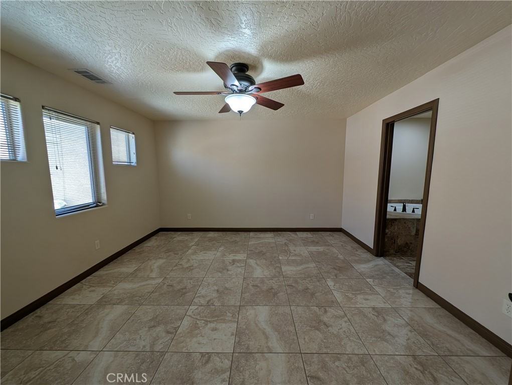 27160 Vista Rd #27160-15 - Photo 6 of 11