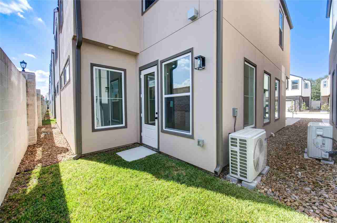 2914 El Fenice Ln #2914 - Photo 3 of 49