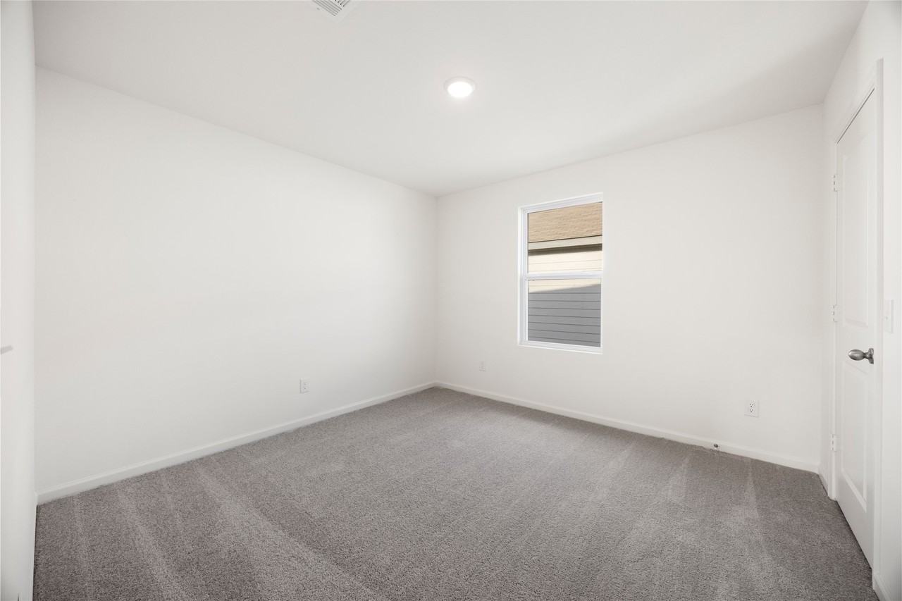 8807 Vacek Crossing Way #8807 - Photo 3 of 33