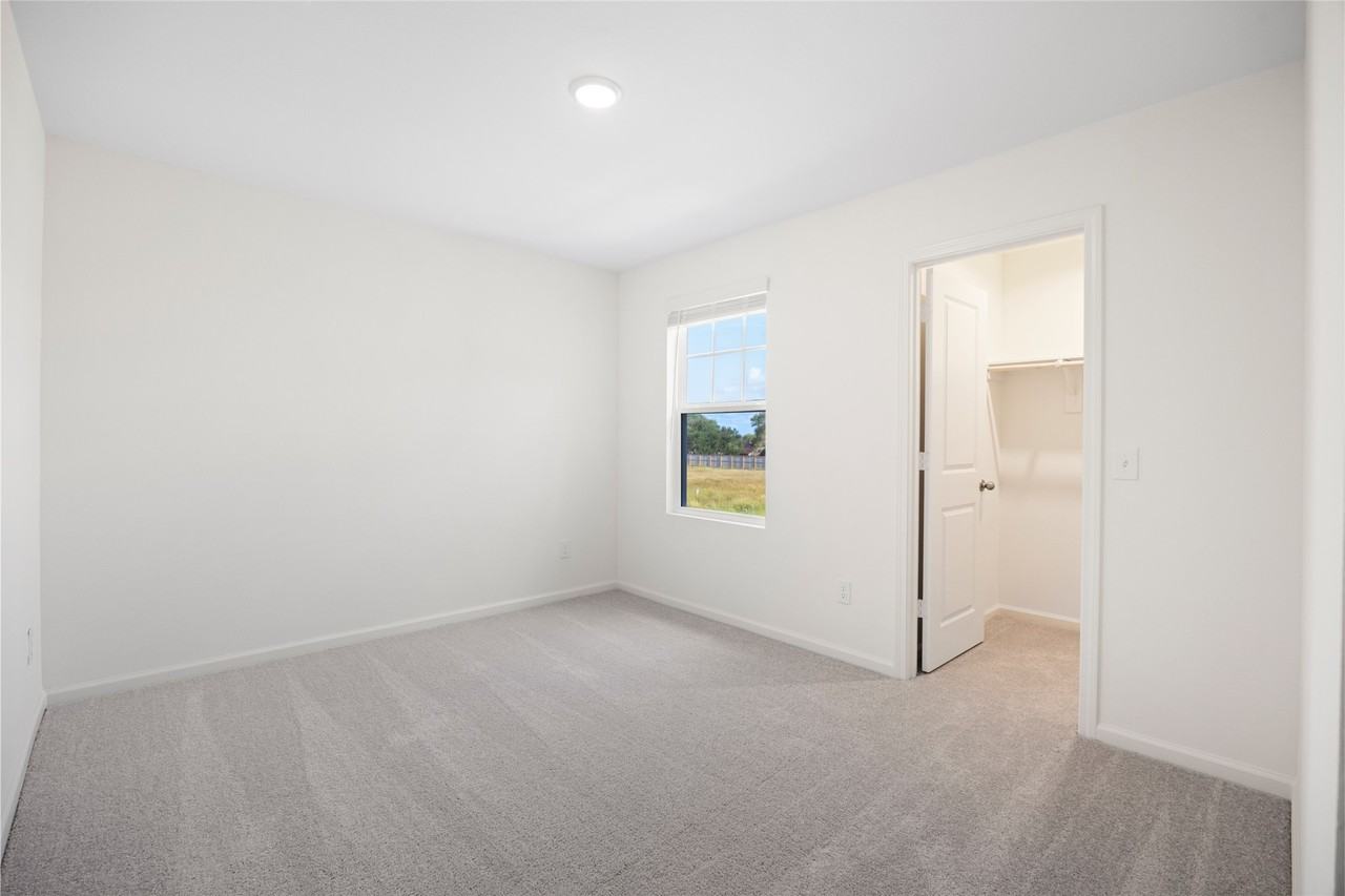 8807 Vacek Crossing Way #8807 - Photo 4 of 33