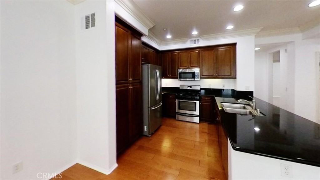 37 Spanish Lace #37 - Photo 7 of 14