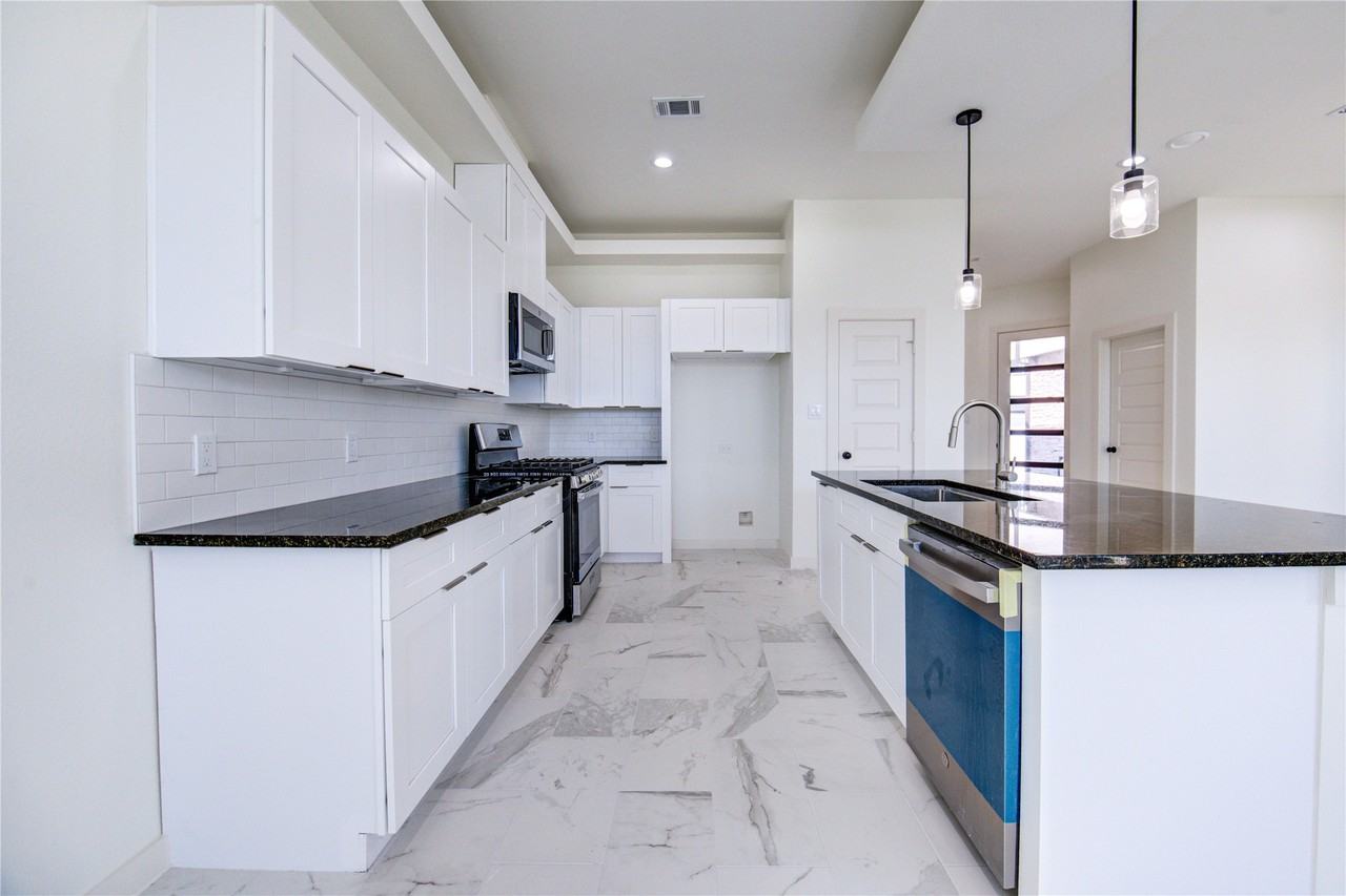 2919 El Fenice Ln #2919 - Photo 7 of 50