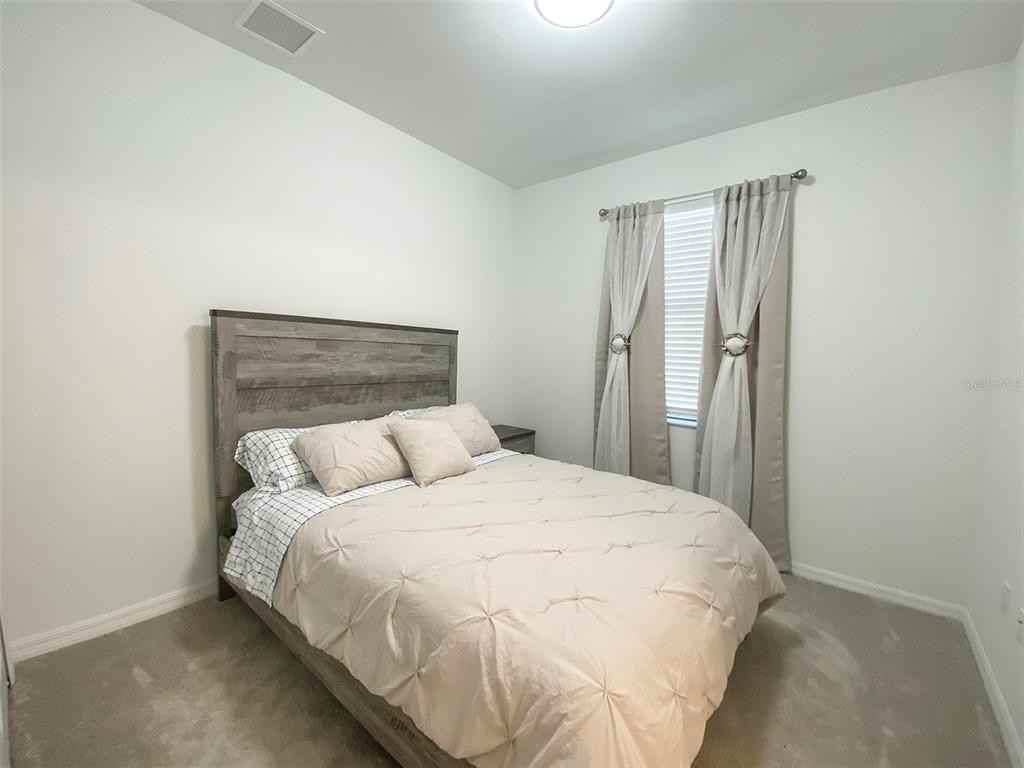 15936 Honey Suckle St #15936 - Photo 5 of 43