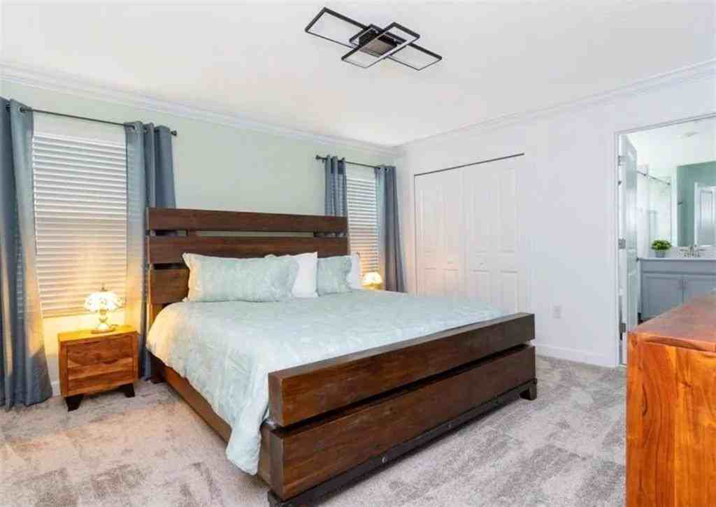 984 Leader St #984 - Photo 5 of 6