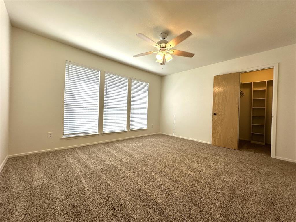 724 Cory St #724 - Photo 3 of 16