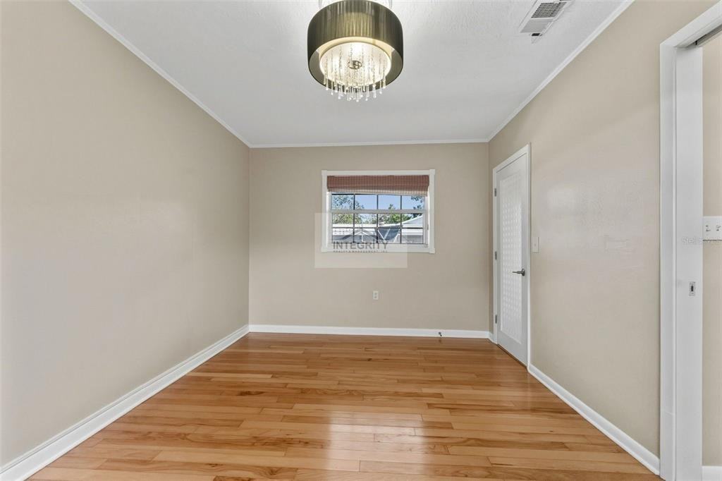 4619 W Bay Villa Ave #4619 - Photo 7 of 35