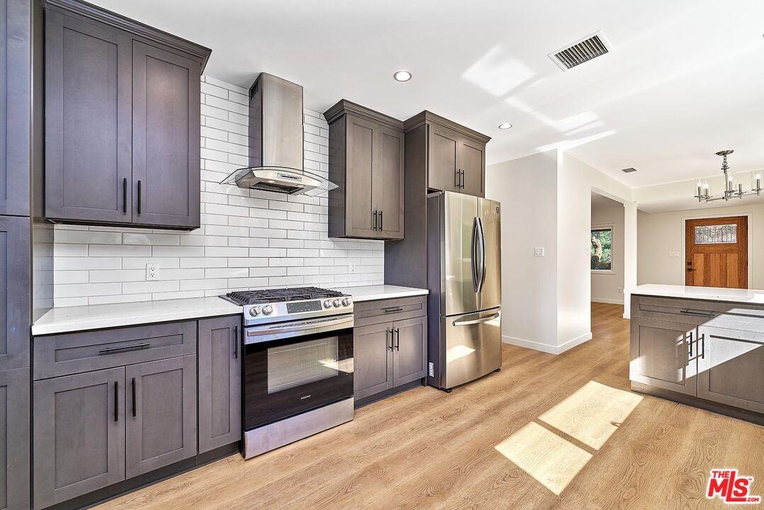 6443 Columbus Ave #6443 - Photo 7 of 24