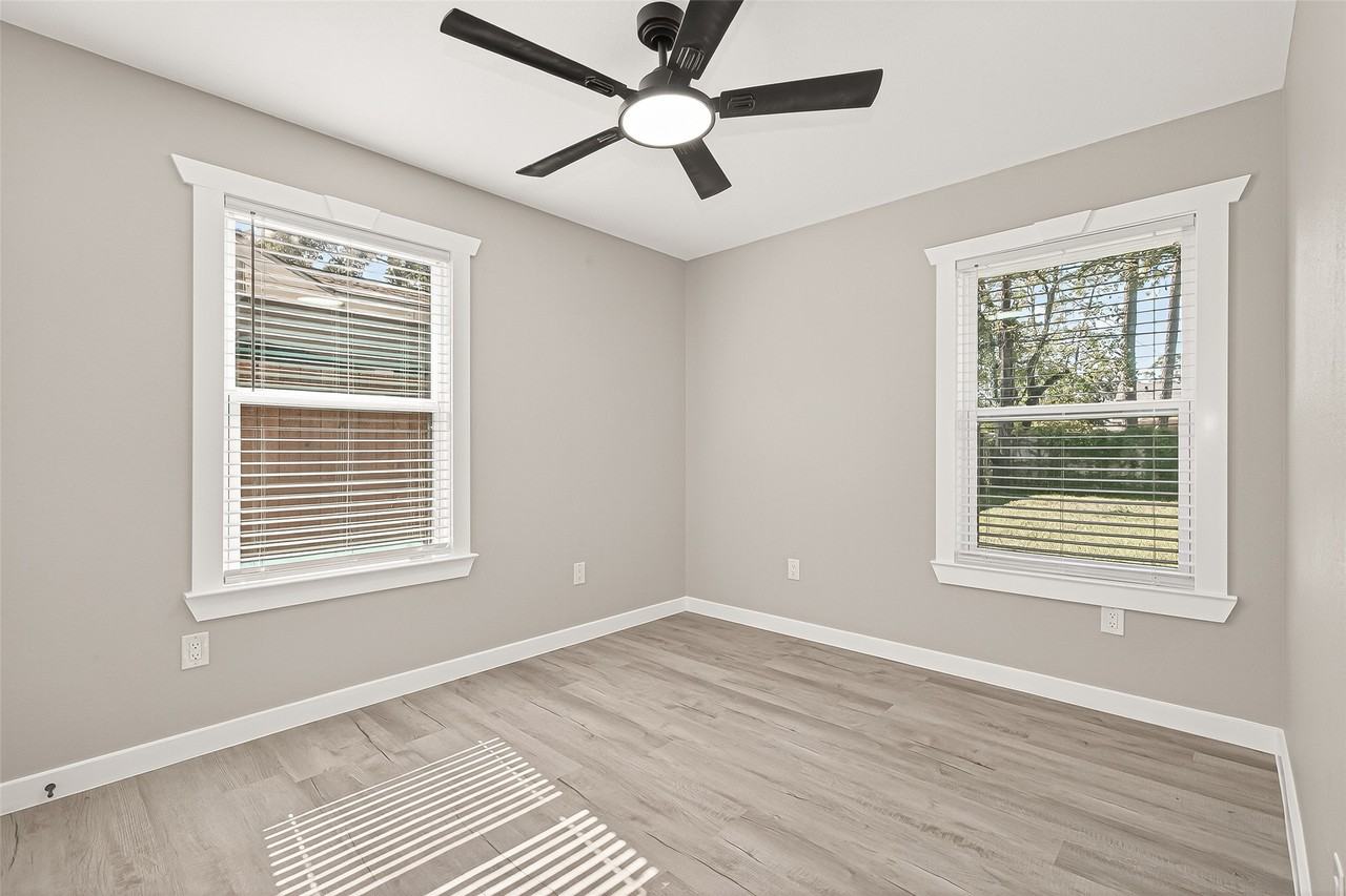 10531 Royal Oaks Dr #10531 - Photo 2 of 46