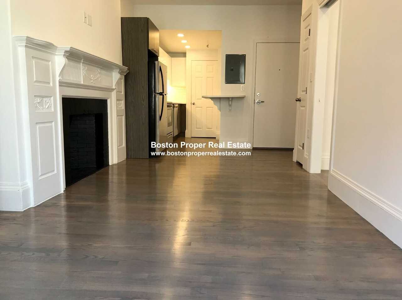 503 Beacon St #3 - Photo 5 of 8