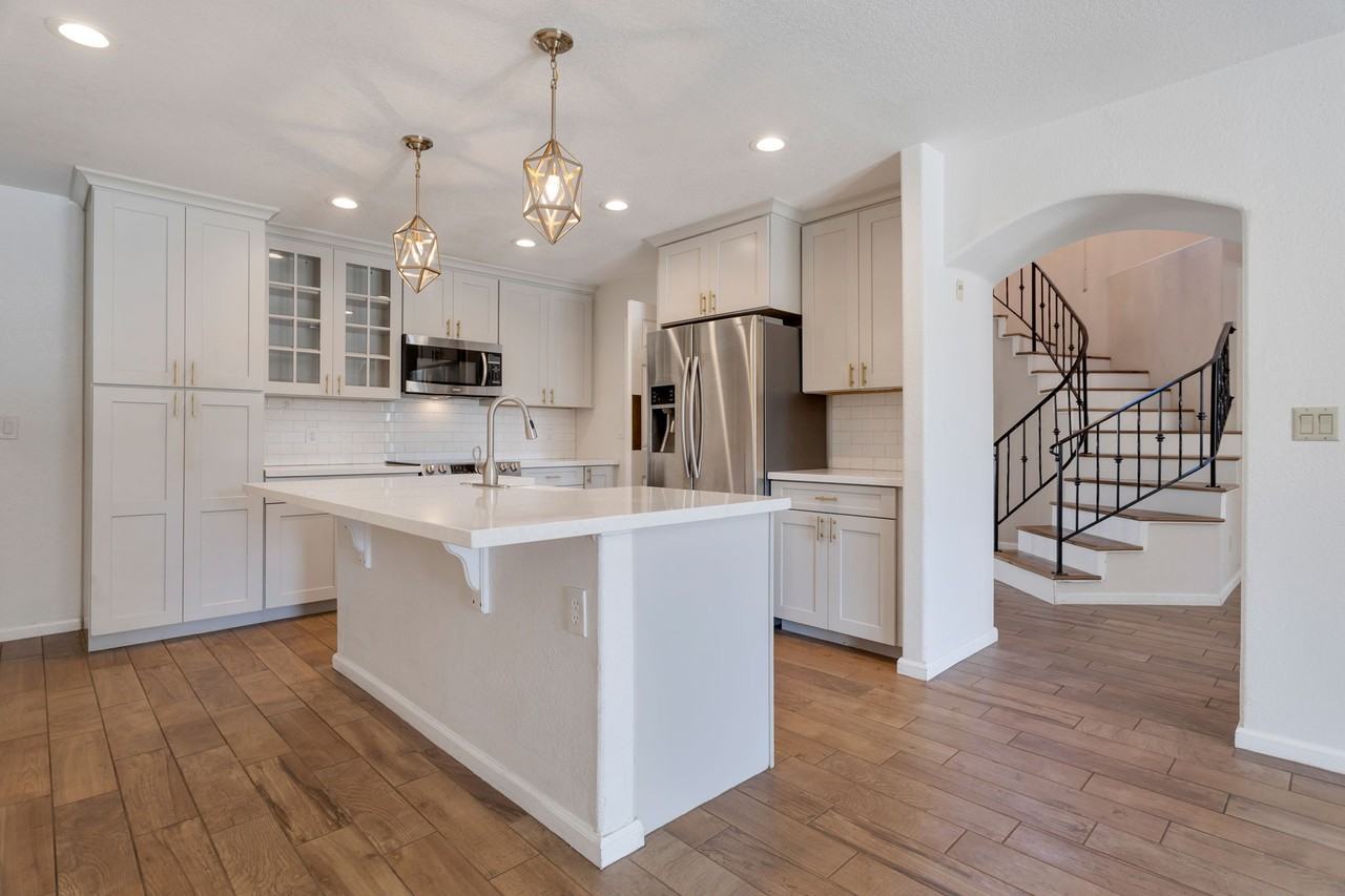 6719 W Mcrae Way #NA - Photo 2 of 5