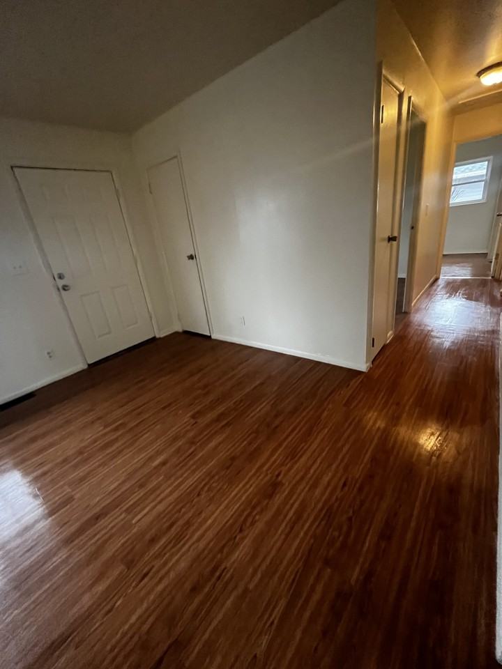 2455 Merriway Ln #NA - Photo 3 of 11