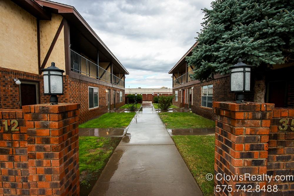 3512 Adenmor Ct #B - Photo 2 of 17