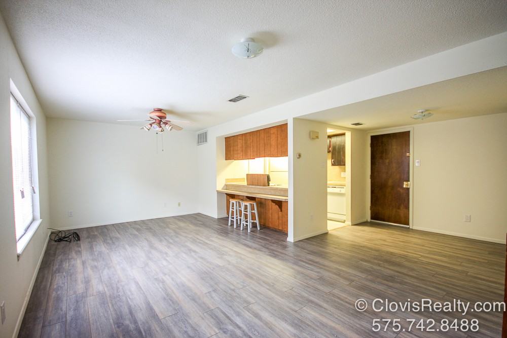 3512 Adenmor Ct #B - Photo 4 of 17