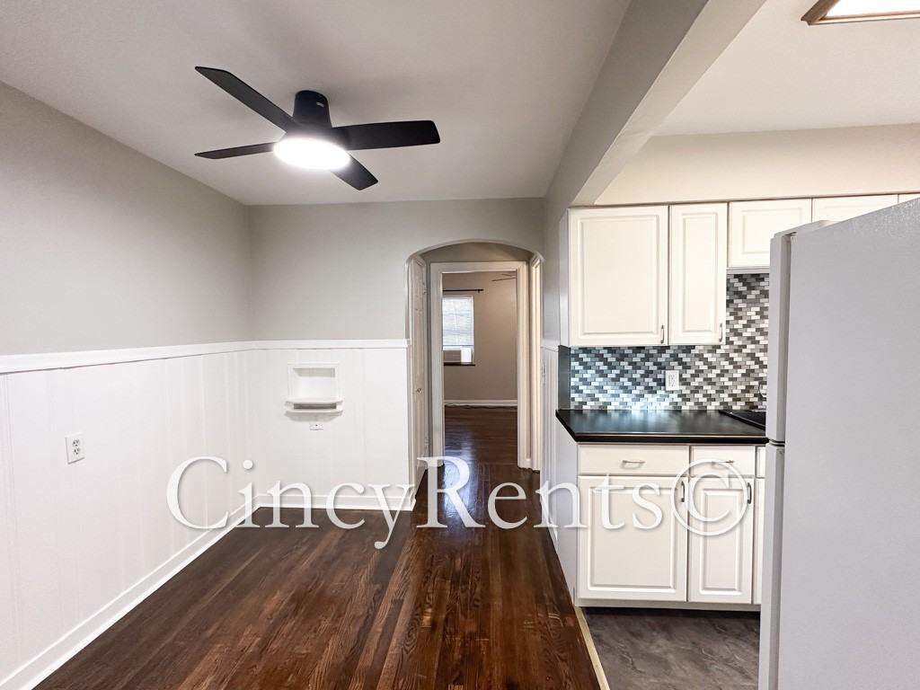 4343 Conant St #1 - Photo 4 of 14