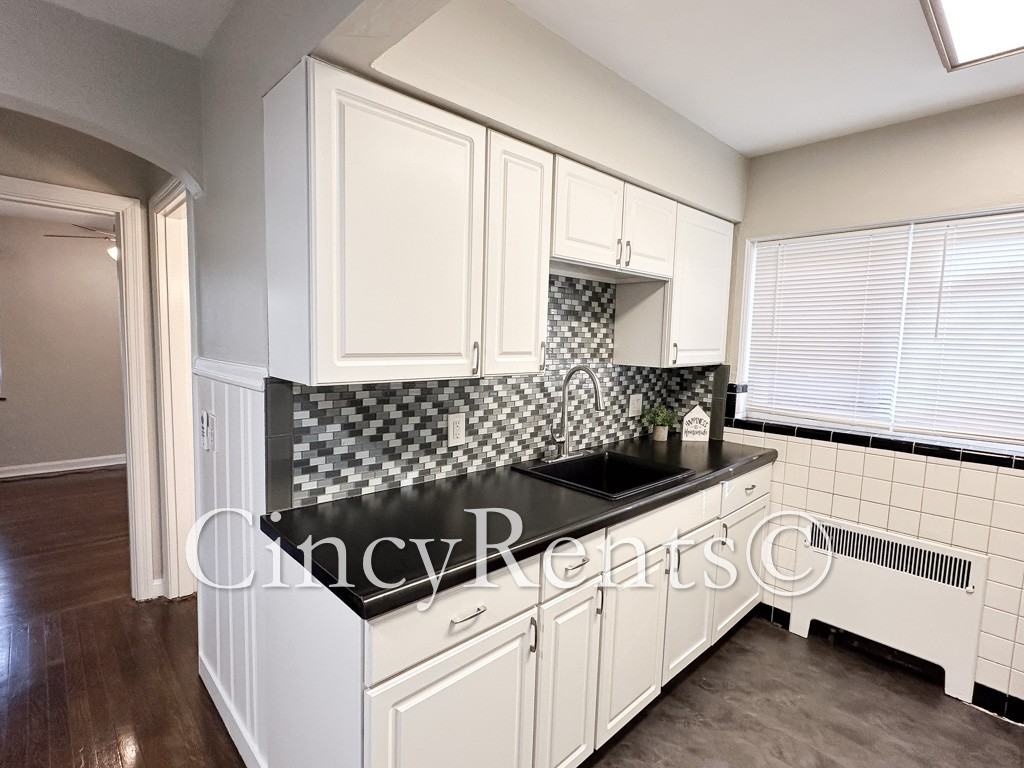 4343 Conant St #1 - Photo 6 of 14